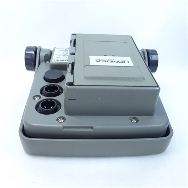 ５型ワイド液晶ポータブルプロッター魚探ＰＳ－６１１ＣＮⅡ